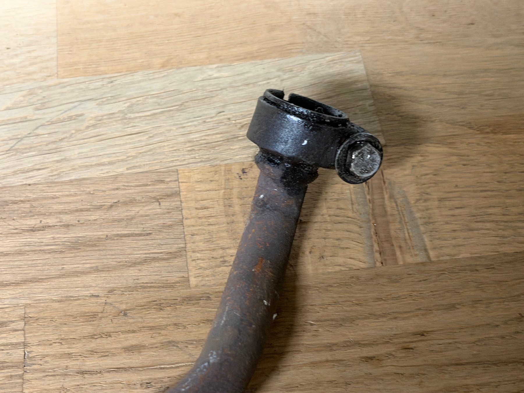Piaggio Sistemi di scarico: Auspuff Piaggio 210227 original – Usato da Bolken venduto da si.x.las 3