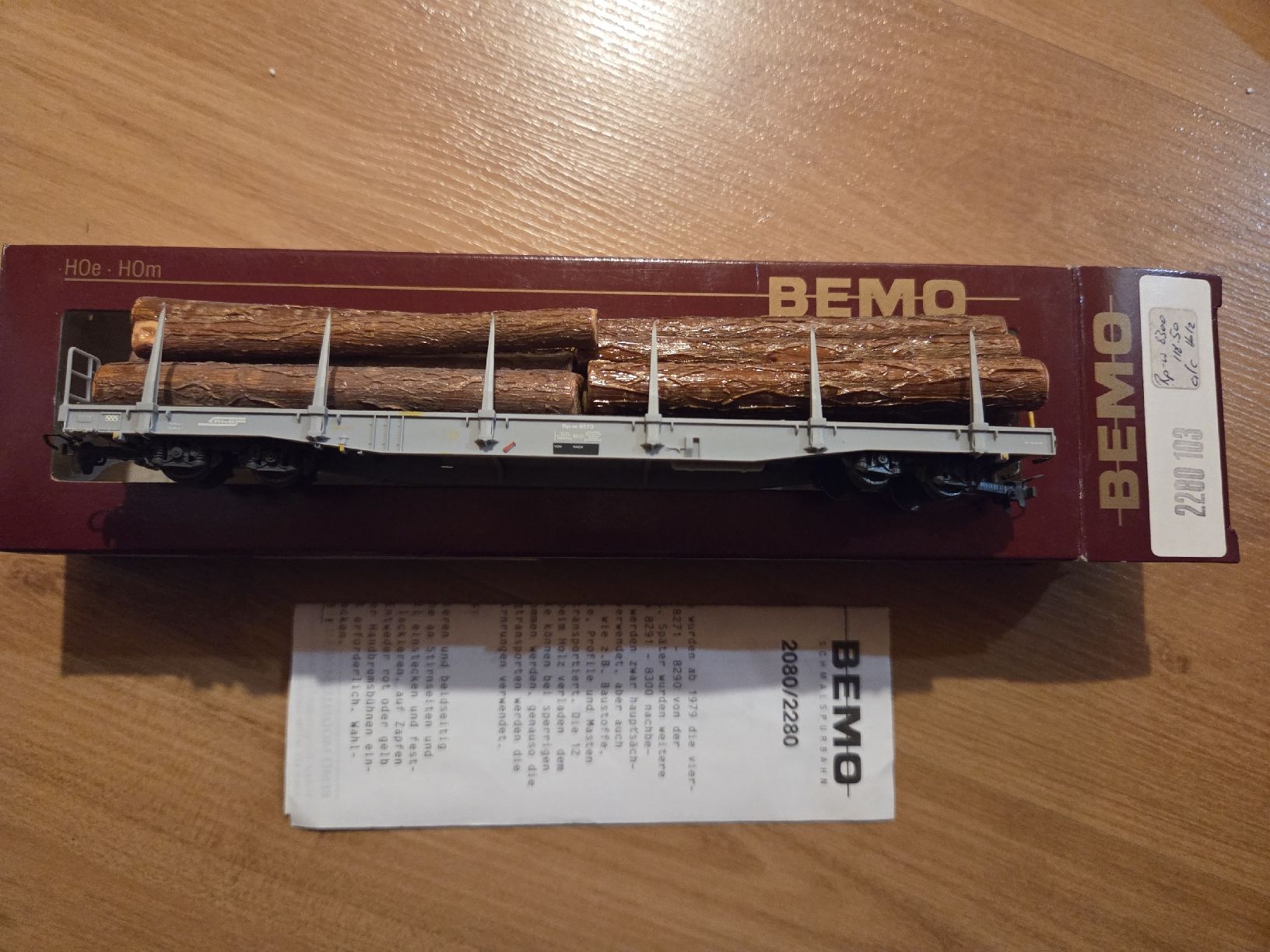 Bemo Modellini di ferrovie: Bemo 2280 103 Rungenwagen mit Holz – Usato da Illhart venduto da Markus203