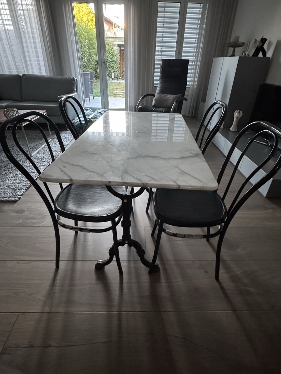 Tische: Bistro-Tisch – Gebraucht aus Wünnewil von claudio.i 1