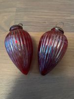2 spezielle Weihnachtshänger/Weihnachtskugeln  rot