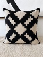 Zierkissen Kissenbezug beige schwarz Pfister 45x45 cm
