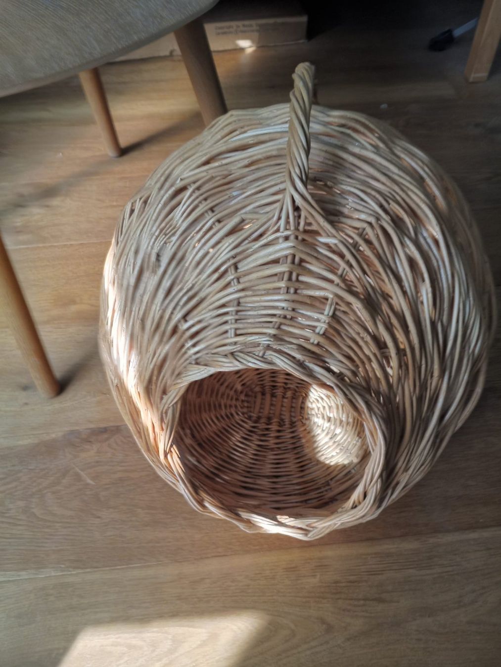 Liege- & Schlafplätze: Panier pour chat en osier comme un nid – Gebraucht aus La Neuveville von BloM25 1