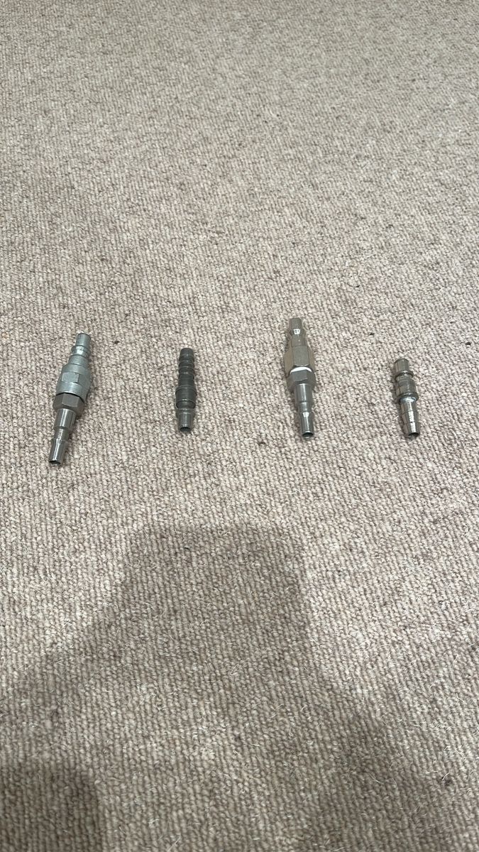 Tutti gli attrezzi: 4x Druckluft Schnellkupplung Adapter Luftspitz – Usato da Illnau venduto da MyCoin