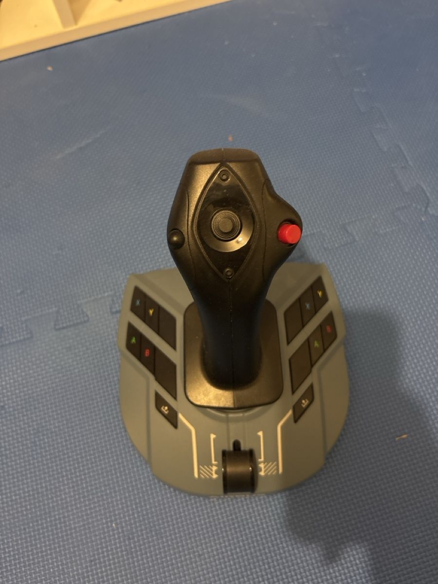 Thrustmaster Controller: Thrustmaster Joystick Thrustm. TCA Captain X AIRBUS Edition – Nuovo (secondo la descrizione) da St-Saphorin-Morges venduto da sas_f75k 3