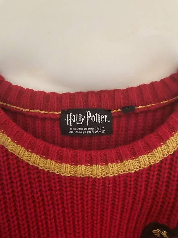 Pullover & Sweatshirts: Harry Potter Gryffindor Pullover  Gr. M (entspricht eher S) – Gebraucht aus Kriegstetten von s.wanzenried 2