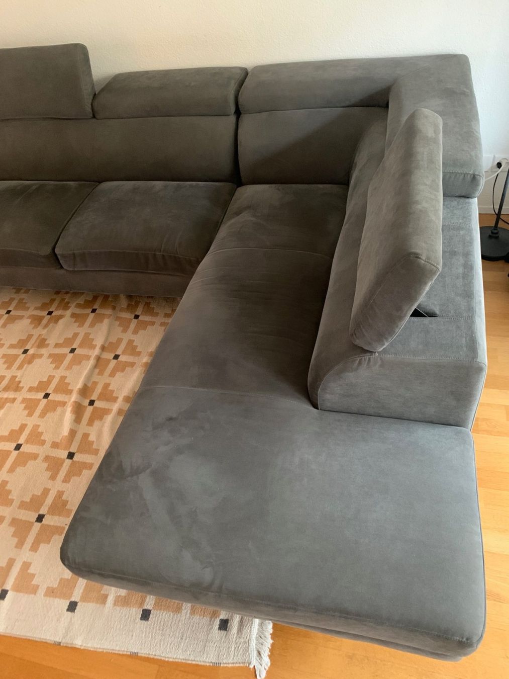 Sofas: Ecksofa grau, gebraucht – Gebraucht aus Bern von gae_7z9w 2