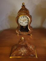 Antike Wanduhr, guter Zustand, Holz, Gold