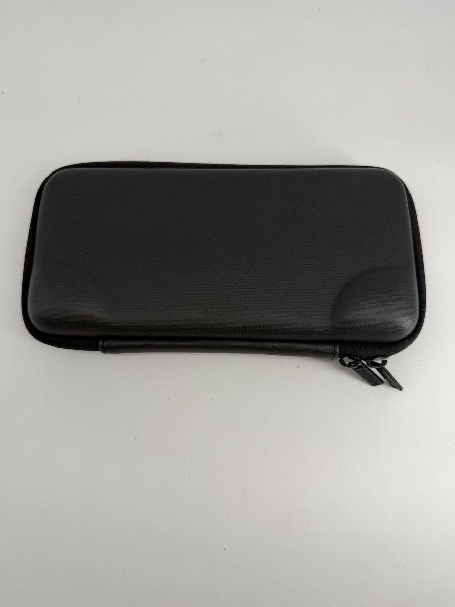 Nintendo Custodie protettive: Étui Nintendo Switch Lite noir – Usato da Vessy venduto da _Callidus_