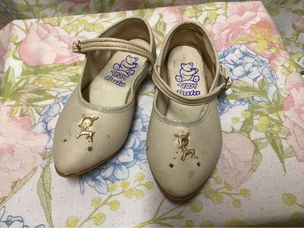 Chaussures garçon: Ältere Bata Kinder Ballerinas – D'occasion à St. Gallen par Goldlilly