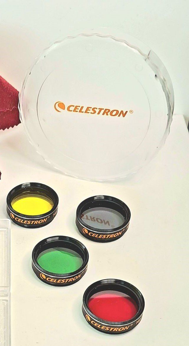 Celestron Telescopi: Farbfiltersatz Celestron von 1990 – Usato da Egnach venduto da ASTROFRITZ