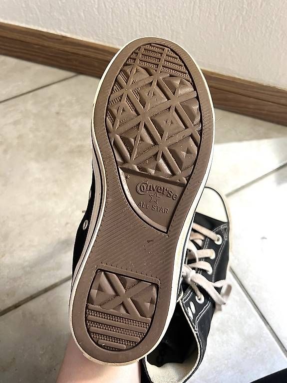 Converse Damenschuhe: Converse montantes noires - Taille 38 – Gebraucht aus Bossonnens von noemie_01 4