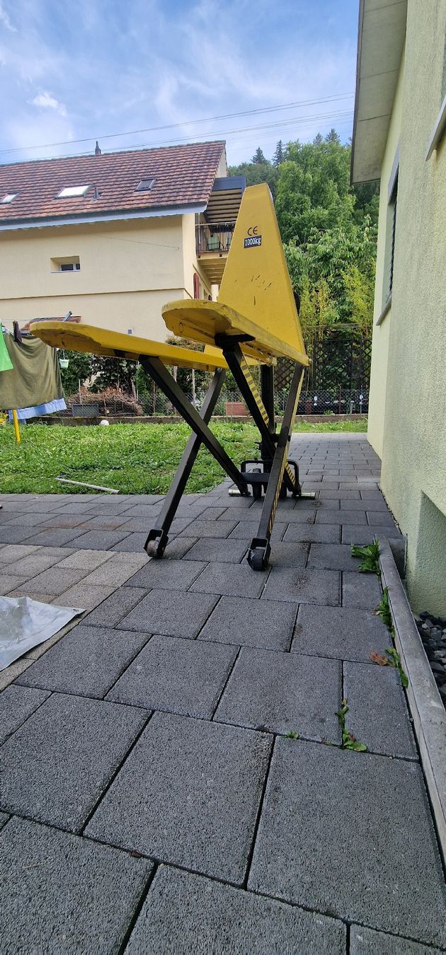 Carrelli elevatori e a forche: Hydraulischer Scherenhubwagen / Hubtischwagen 1000 kg – Usato da Aarau venduto da shq_869r 2