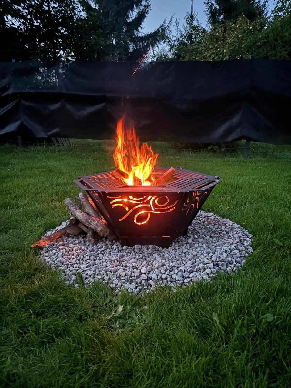 Grills: Feuerschale mit Grillring – Neu und originalverpackt aus Grenchen von inf_h9fb