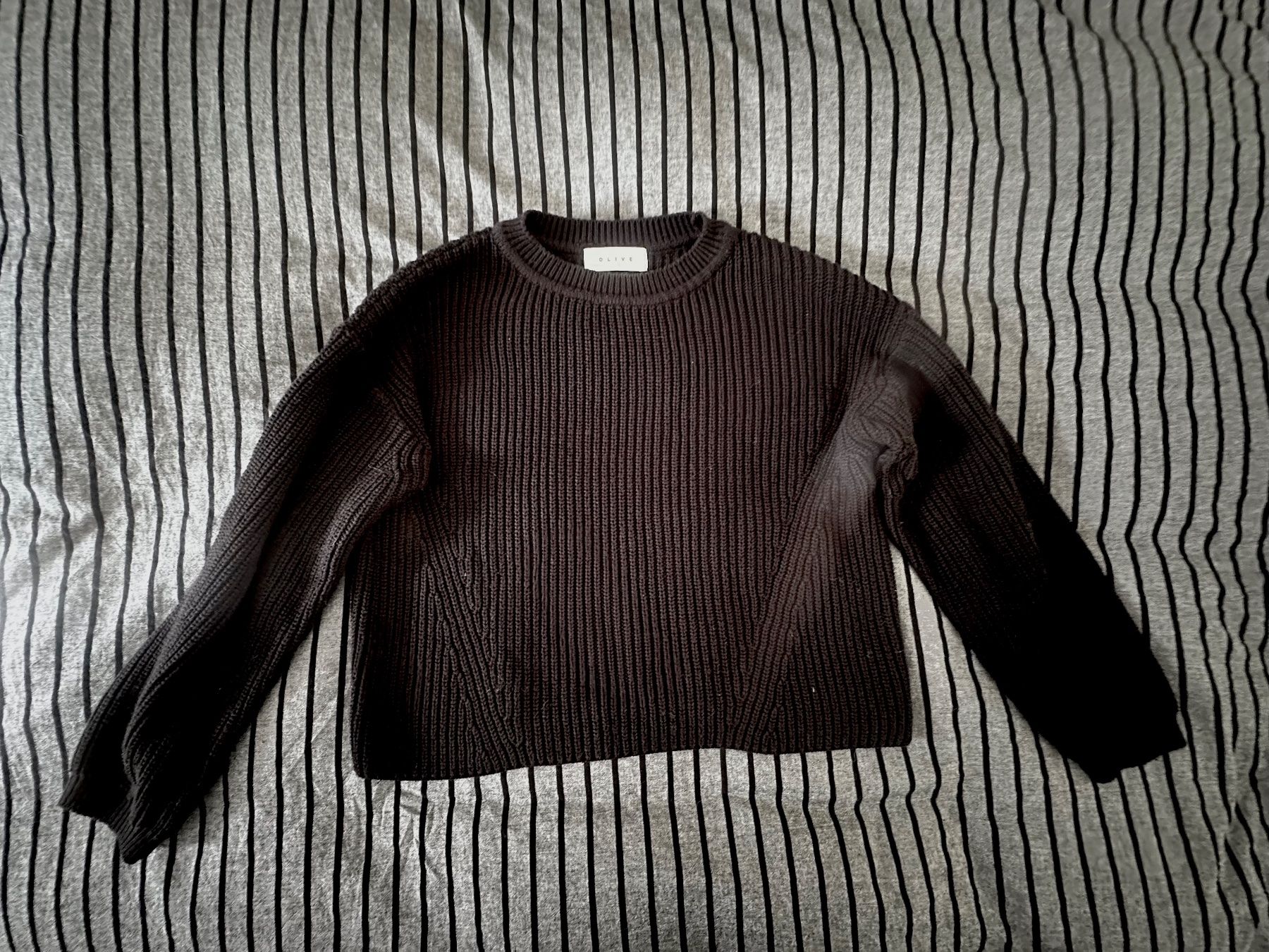 Maglioni & Felpe: OLIVE Strickpullover, schwarz, Top Zustand! – Usato da Haldenstein venduto da enie123