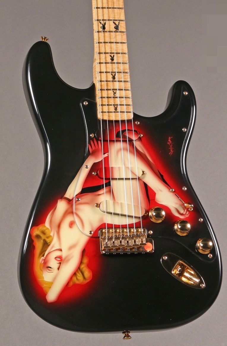 Fender Instruments de musique: fender Stratocaster Playboy 121/175 – D'occasion à Breganzona par mich60