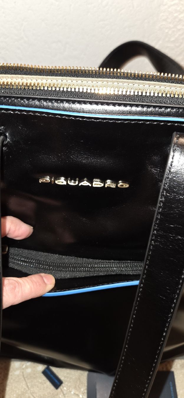 Piquadro Borse da donna: Piquadro Tasche schwarz Leder neu – Nuovo e nell'imballaggio originale da Busswil BE venduto da Angy1974 1