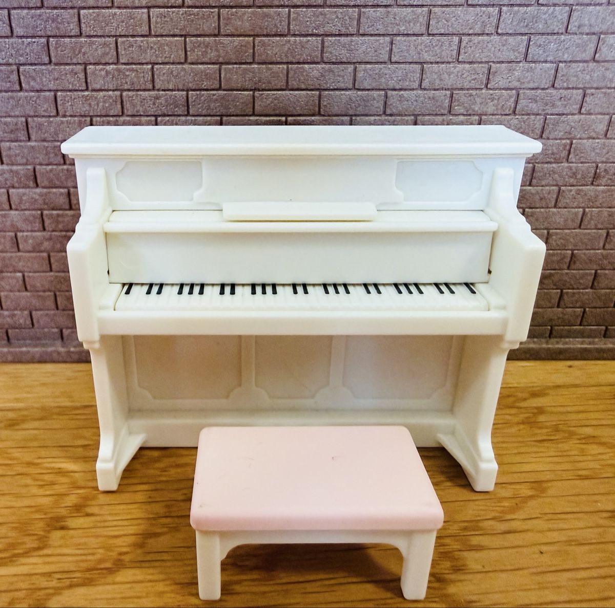 Sylvanian families Giocattoli: Mini piano syvanian familier – Usato da Grand-Lancy venduto da Roteli76