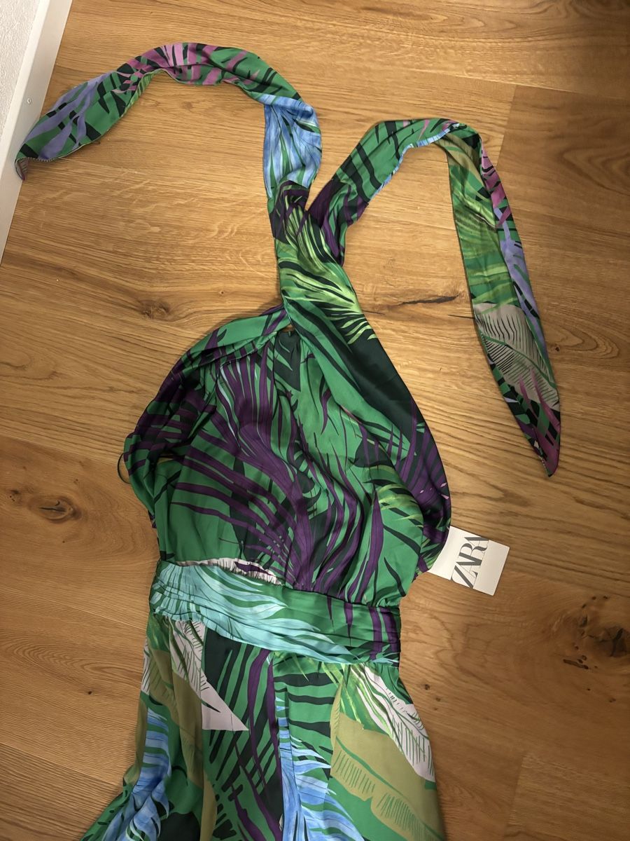Zara Tute: Zara Jumpsuit  XS-S Neu – Nuovo (secondo la descrizione) da Chur venduto da mas_h5zg 1