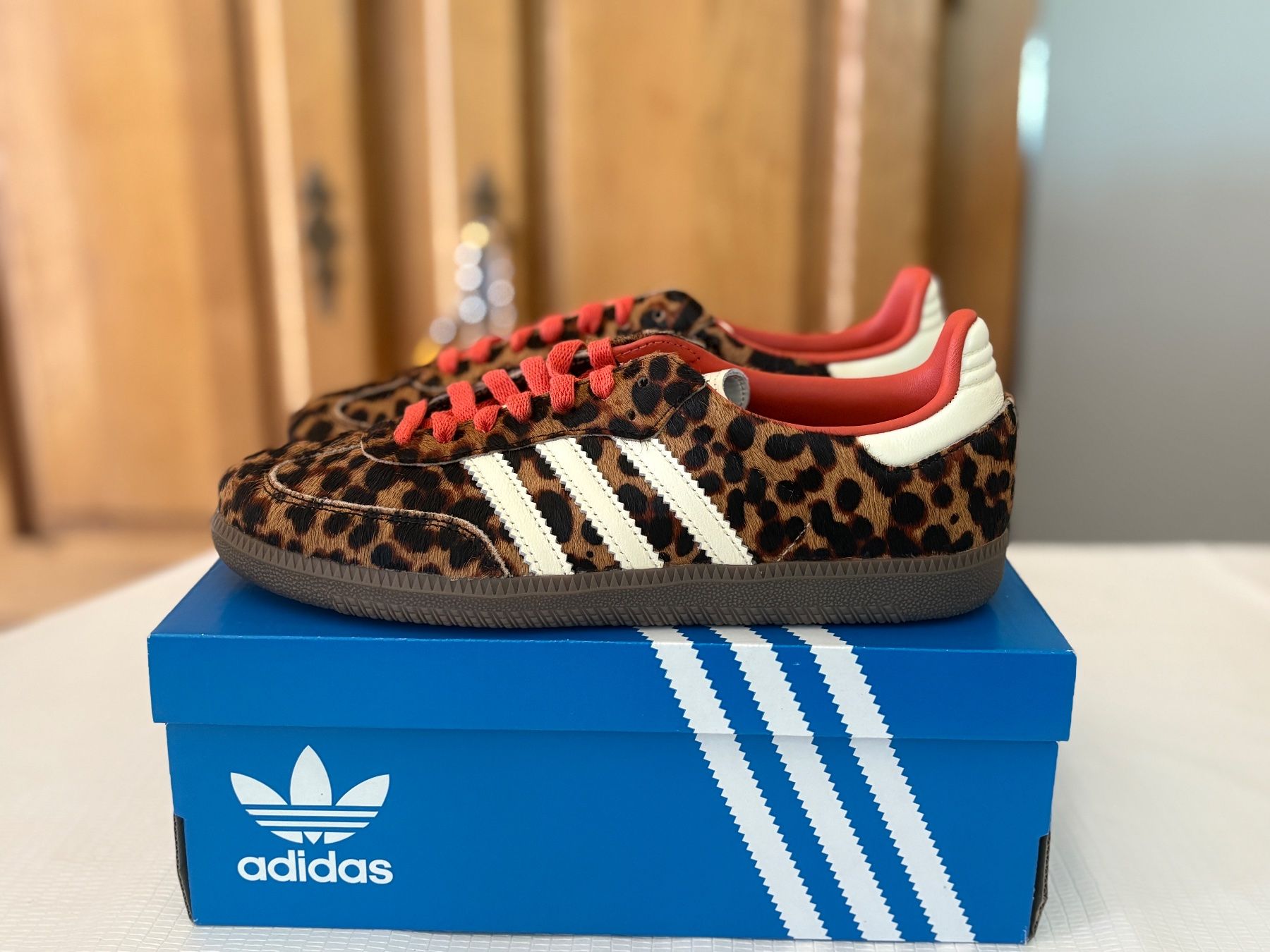 Adidas Scarpe da donna: Adidas samba leopard taille 39 neuve avec box – Usato da La Tour-de-Trême venduto da ben_kn6s
