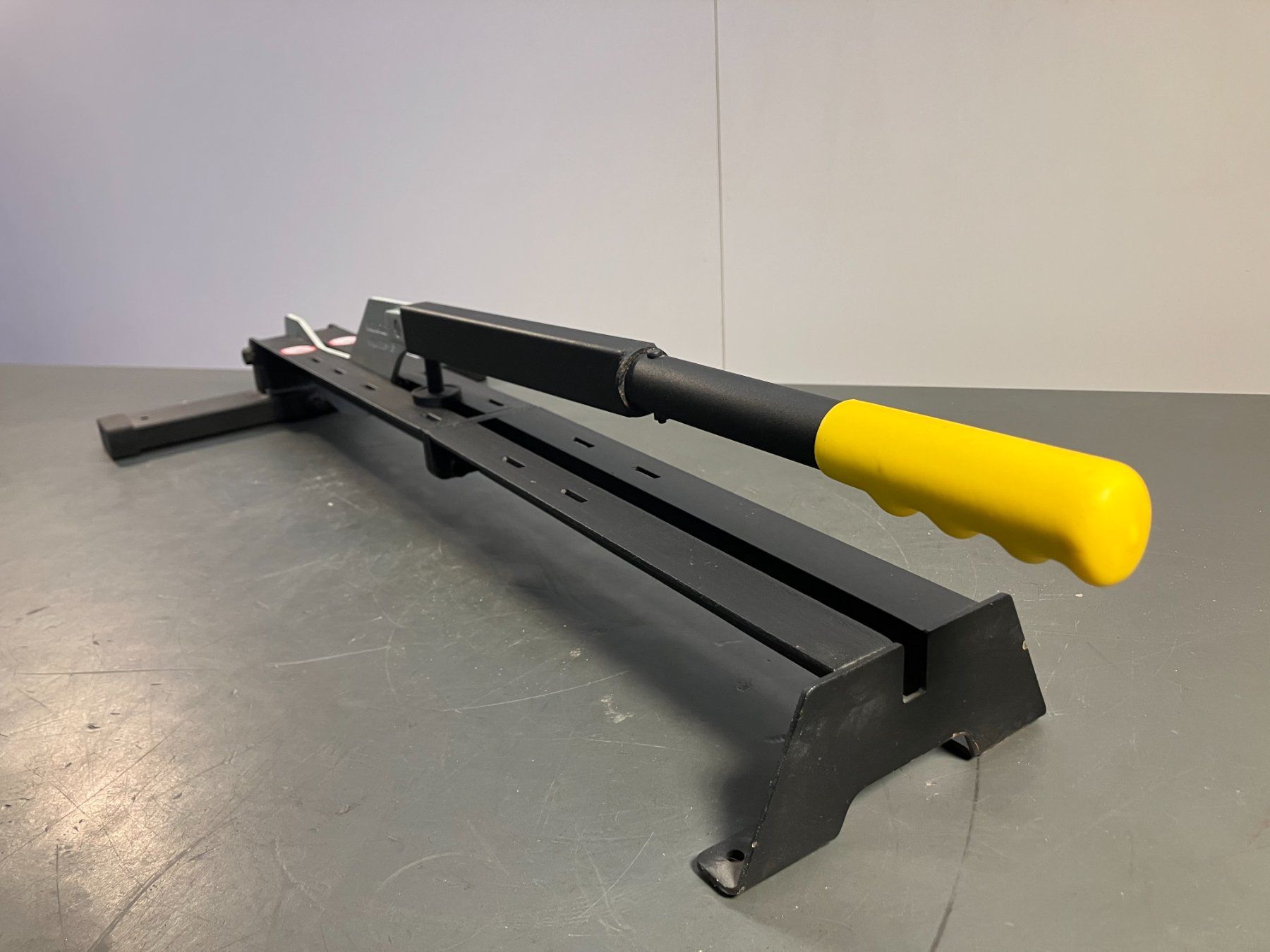 Alle Werkzeuge: Workzone Profi Vinyl & Laminatschneider ab 1.- – Gebraucht aus Lichtensteig von Buy24International 2