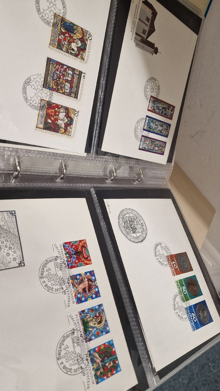 Alle Briefmarken: Briefmarkensammlung Liechtenstein, Top Zustand, FDC – Gebraucht aus Herisau von Antiques.AR 2