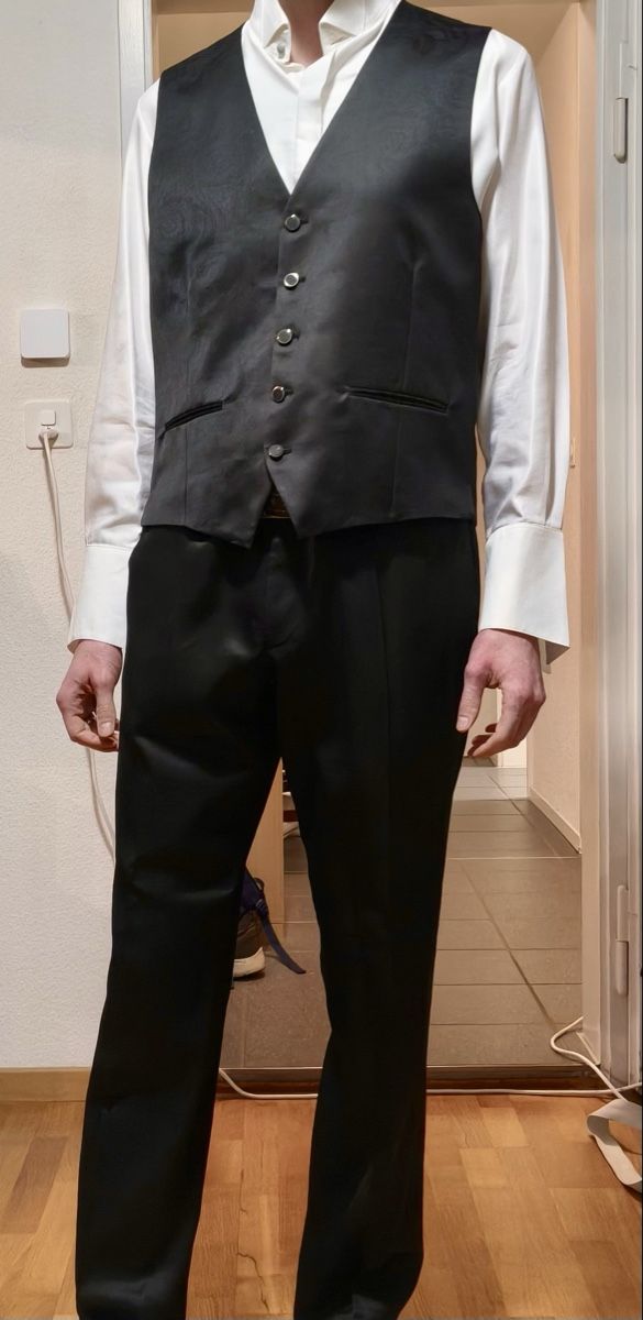 Completi: Hochzeitsanzug – Usato da Bern venduto da sil_9qff 2