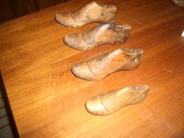 Schuhleisten alt Holz alt 4 Stücke Konvolut