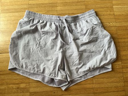 Sport Shorts grau-lila