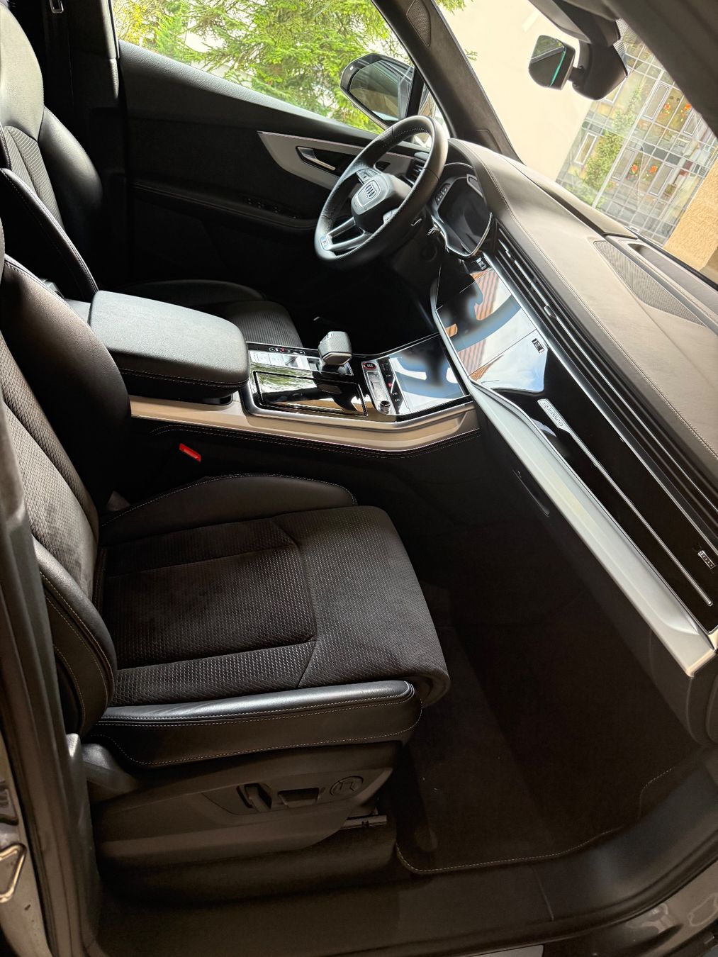 Audi Automobili: Audi SQ7*435PS*Diesel – Usato da Wangen b. Olten venduto da Majstor123 4