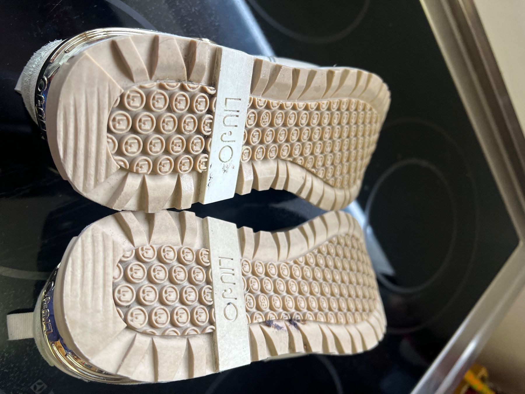 Liu Jo Scarpe da donna: Liu Jo Sneaker – Usato da Zuzgen venduto da Astrid2004 4