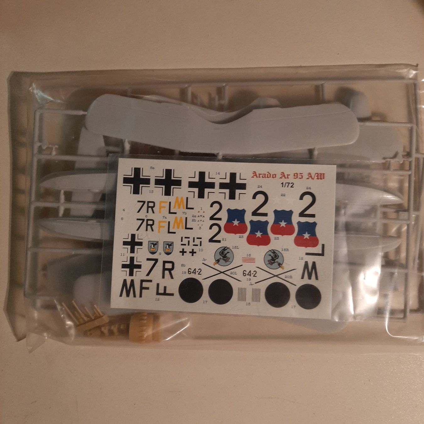 Arado Kit di modellismo & Modellini statici: 475 ... Arado Ar 95 A/W 1 ... MPM 72082 – Nuovo (secondo la descrizione) da Bonstetten venduto da Benibanny59 3