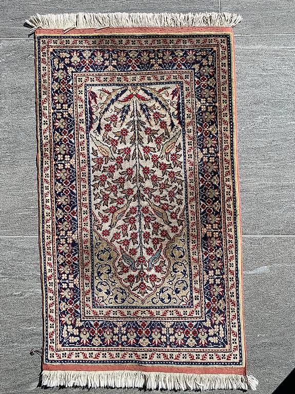 Tappeti: Seidenteppich ( Türkei ) – Usato da Lenzburg venduto da Balubalu66
