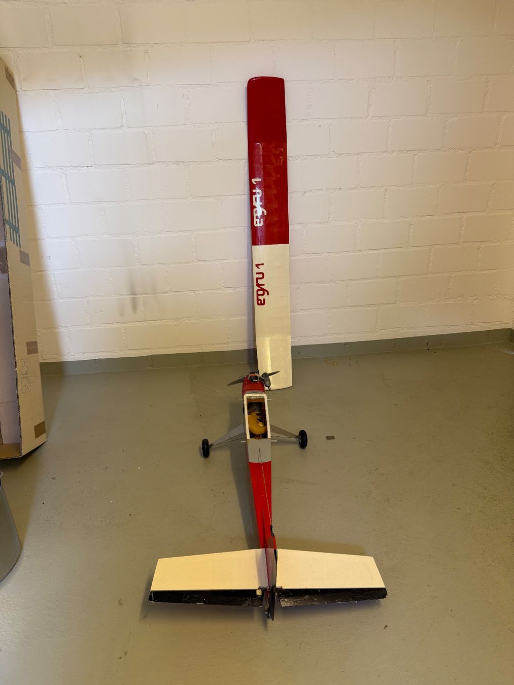 Graupner Modellismo RC: RC Modellflugzeug Graupner Taxi I – Usato da Duggingen venduto da Ysvogel 1