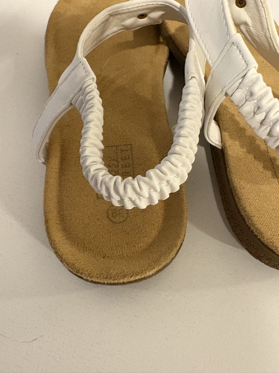 Dosenbach Damenschuhe: Sandalen – Neu (gemäss Beschreibung) aus Bülach von kittygismo 3