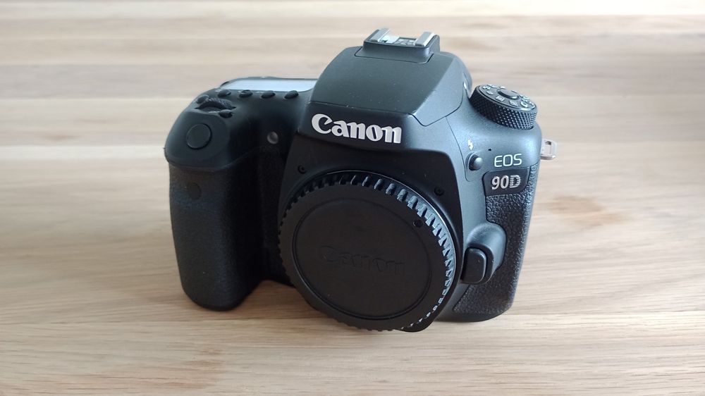Canon EOS 90D (Body) (Gebraucht) in Zug für CHF 650 – mit Lieferung auf ...