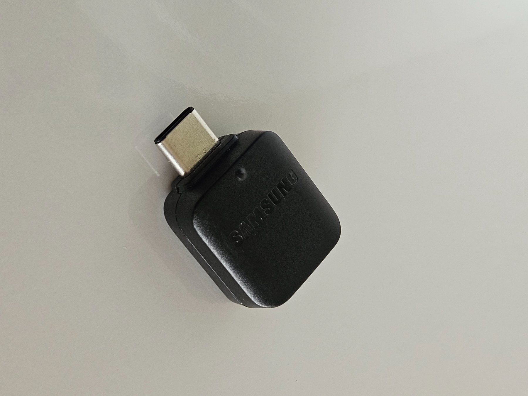 Samsung Unità & Adattatore: Samsung Adapter USB auf USB c Neuwertig – Nuovo (secondo la descrizione) da Chur venduto da Einszweidreiviermein 2