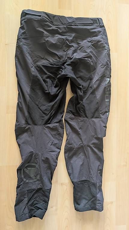 Pantalons: MTB Hose Endura SingleTrack II Herren Medium – D'occasion à Baar par Foscolio 1