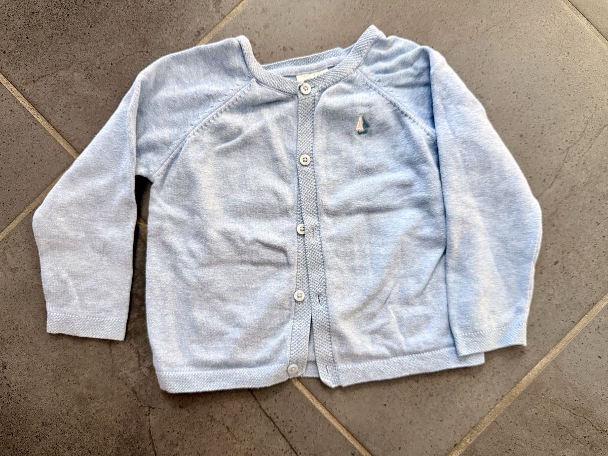 Lotti & Set di vestiti: Kinder Strickjacken Set 4 Mädchen Grösse 80-98 – Usato da Aarau venduto da xiy_p5h2 1