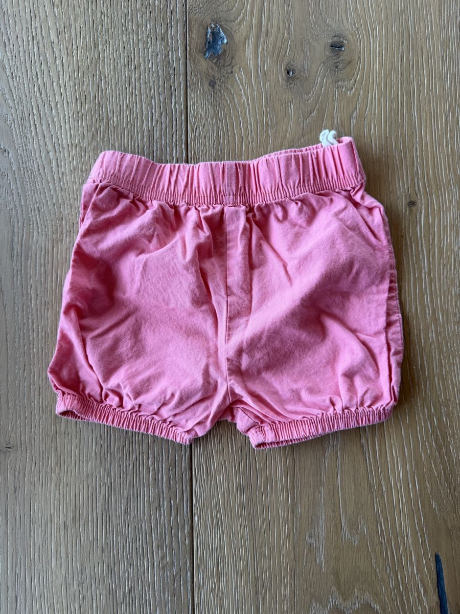 Hosen: Kurze Hosen in rosa Grösse 62 – Gebraucht aus Pragg-Jenaz von gobrist