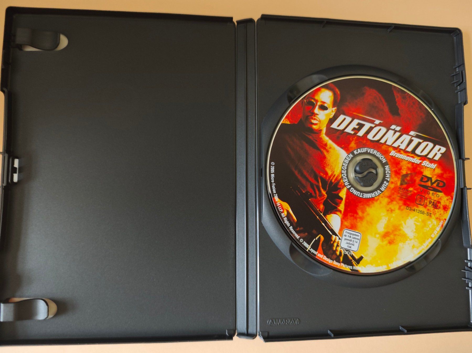 Alle DVDs: The Detonator - Brennender Stahl – Gebraucht aus Laufenburg von Toni5010 1
