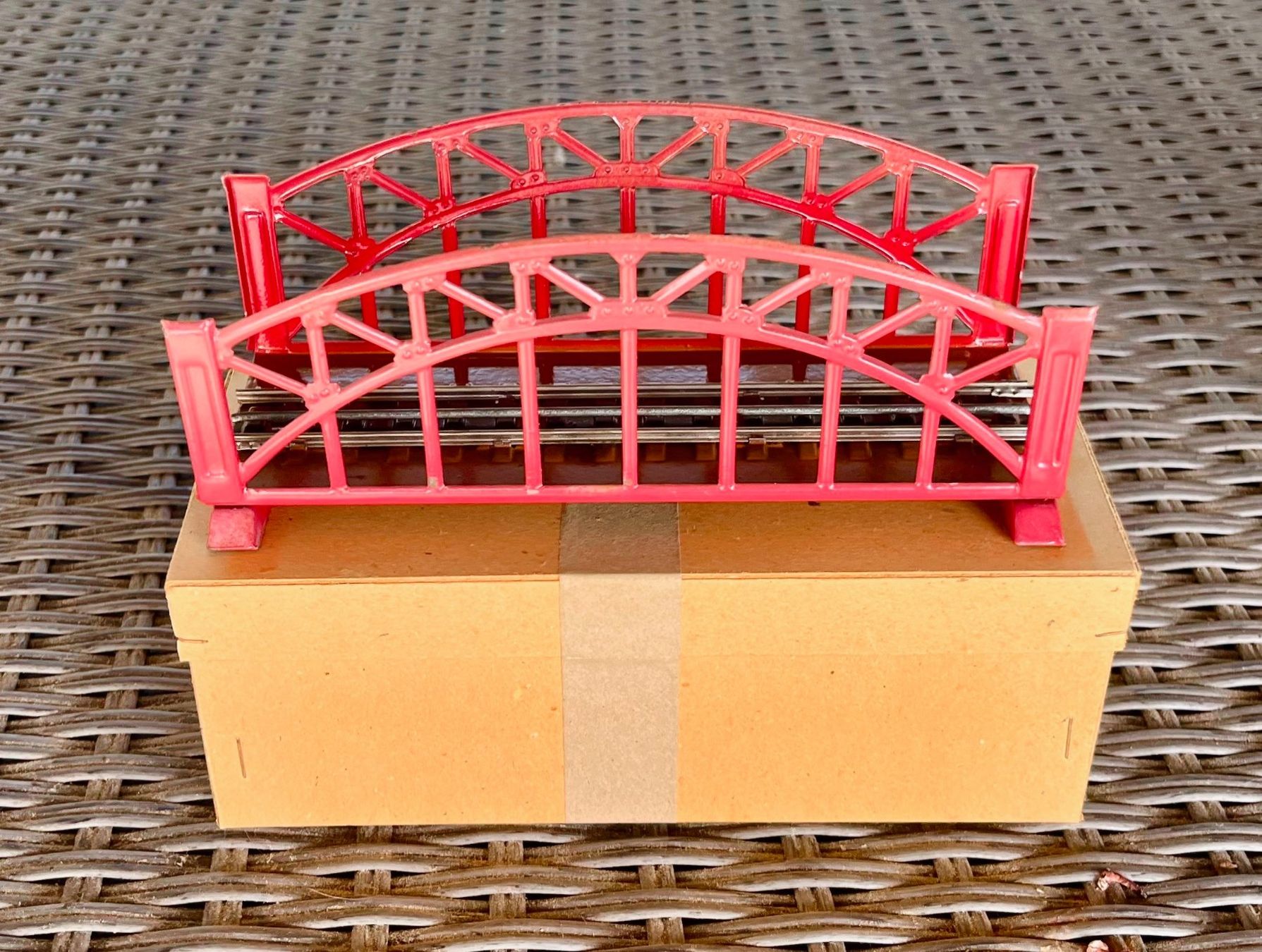Märklin Modellini di ferrovie: Märklin 467 rote Brücke – Usato da Bleiken venduto da hbw45 2