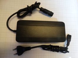 E-Bike Ladegerät SIB - Li-ion Akku Ladegerät