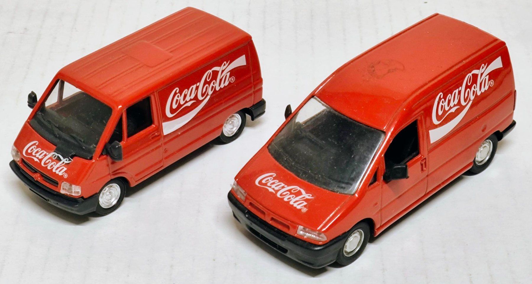 Coca-Cola Voitures modèles: 2 Coca-Cola Autos – D'occasion à Pfäffikon ZH par Colacity 1