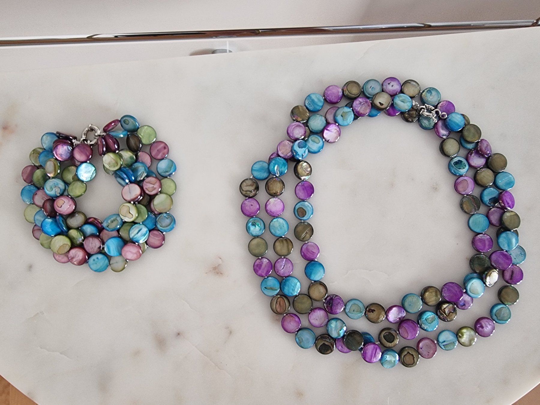 Catenine: Schmuck Set - Perlen - Armband und Halskette – Nuovo (secondo la descrizione) da Zürich venduto da Nala2811