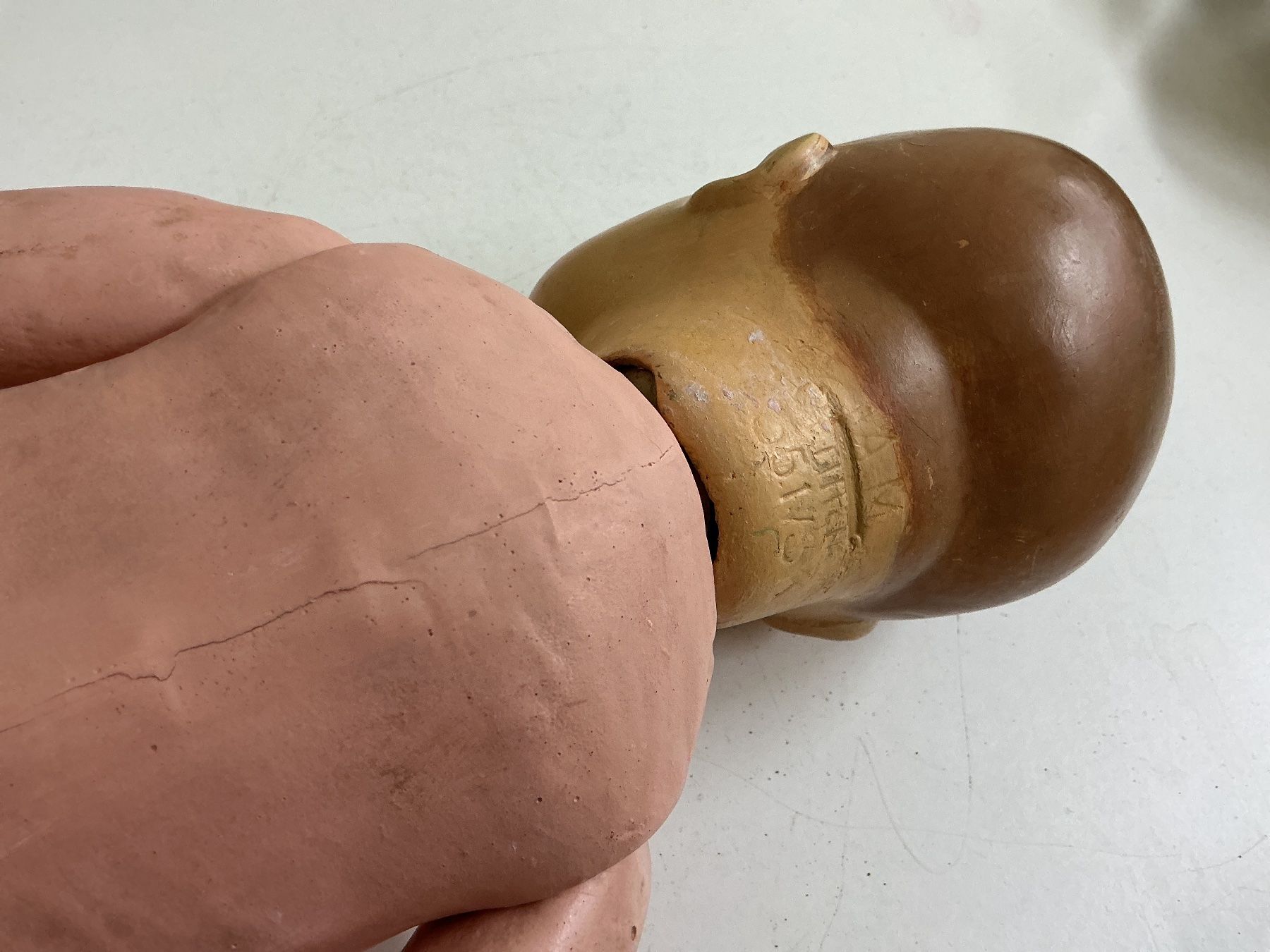 Puppen: Antike Puppe mit Marke – Gebraucht aus Bern von vielerart 3