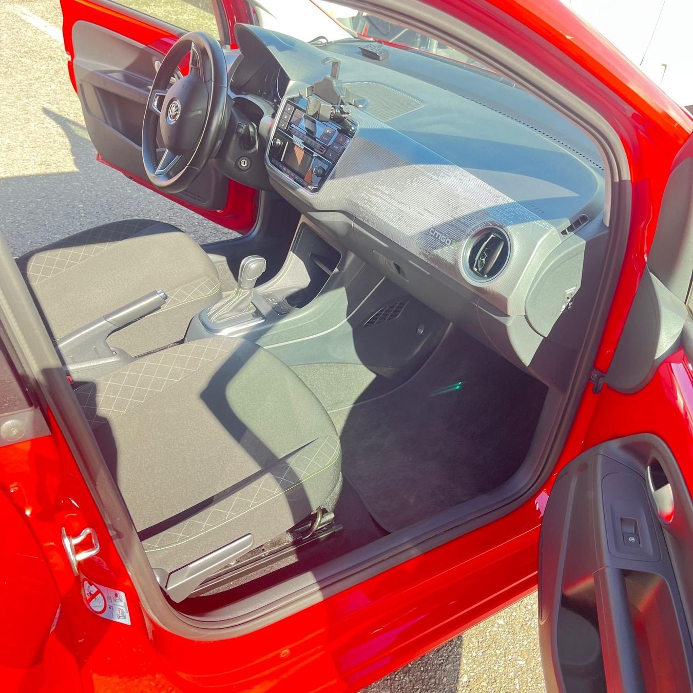 Skoda Automobili: Top Elektro-SKODA Citigo e - Service-MFK-04.26-8xPneu – Usato da Zürich venduto da olioli4 8
