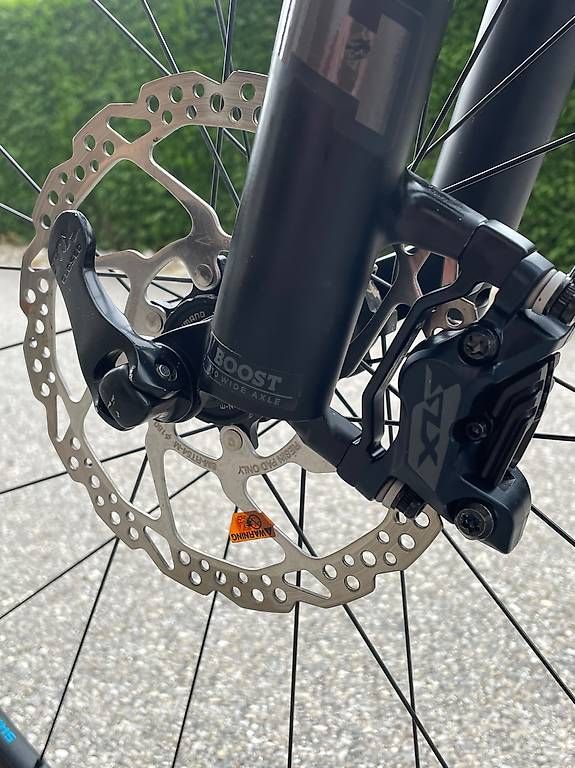Velos: VTT semi-rigide 29'' Carbone – Gebraucht aus Ursy von Avid 1