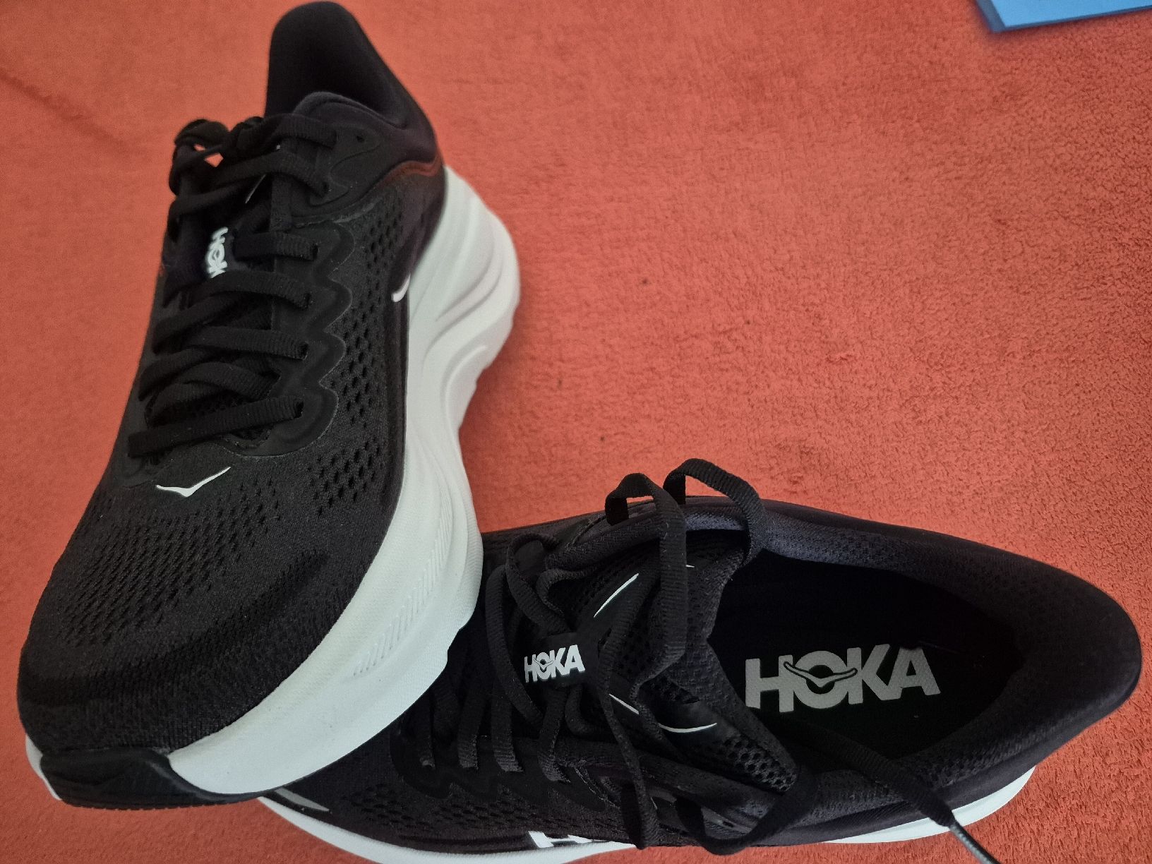 Chaussures femmes: Hoka Bondi 9 neu – Neuf avec emballage d'origine à Kriens par Miezi2