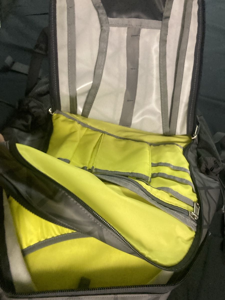 North Face Zaini: The North Face Bag grau Original – Nuovo e nell'imballaggio originale da Märstetten venduto da Shirt74 3
