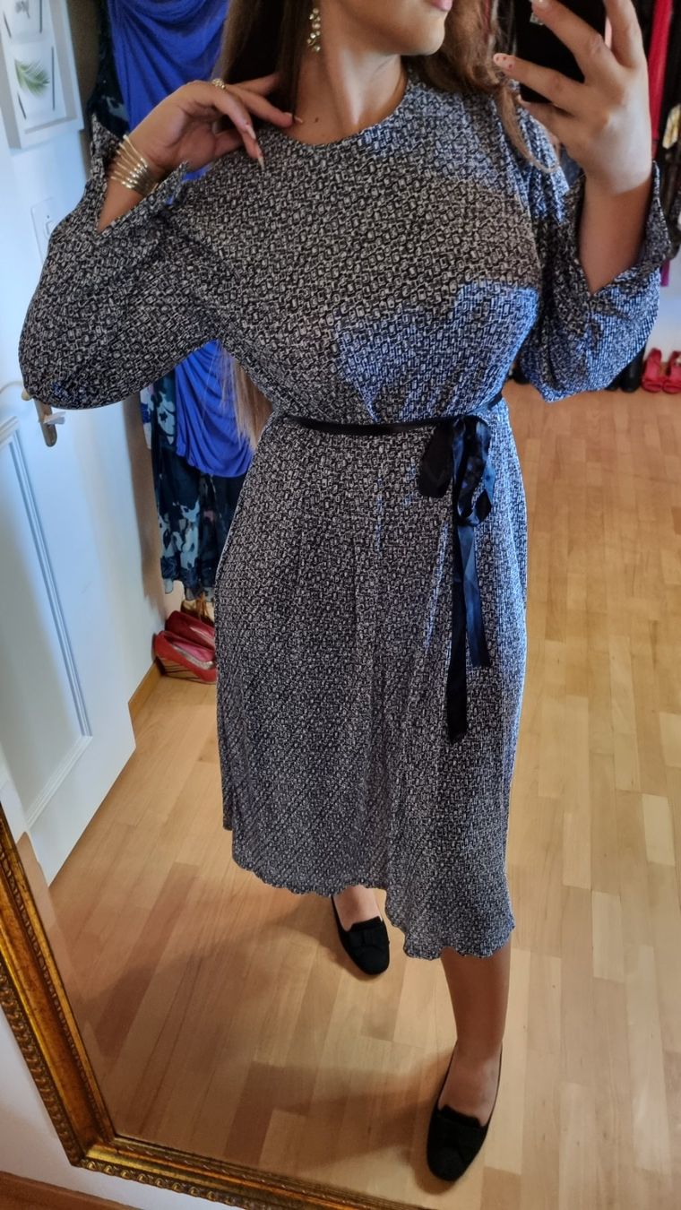 Vestiti: Elegantes Midikleid mit Gürtel Gr. XL – Usato da Wald ZH venduto da CapLux 2